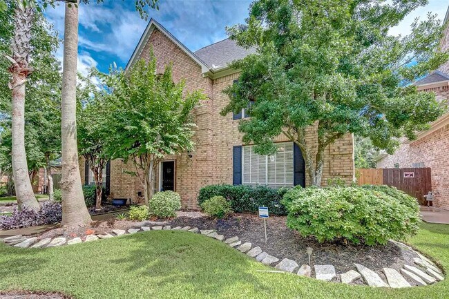 Photo - 2115 Foreland Dr