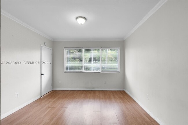 Photo - 1065 98th St Unit 1