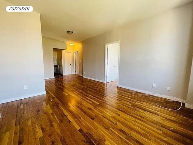 Photo - 414 E 119th St