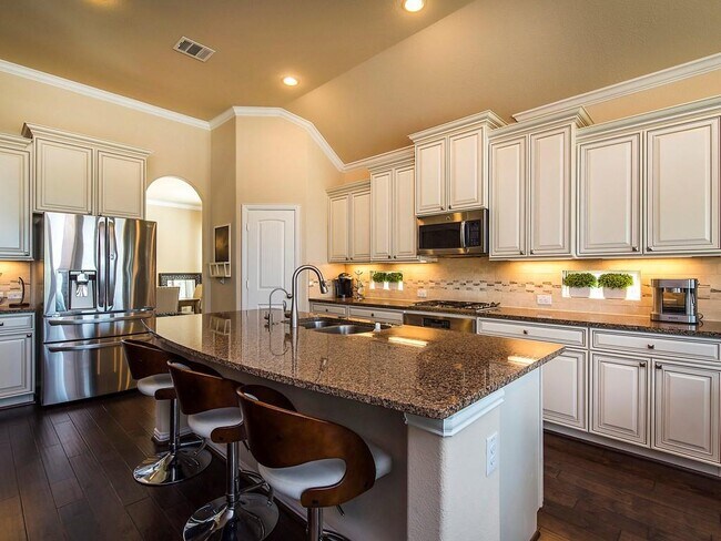 Photo - 3205 Cotton Blossom Way