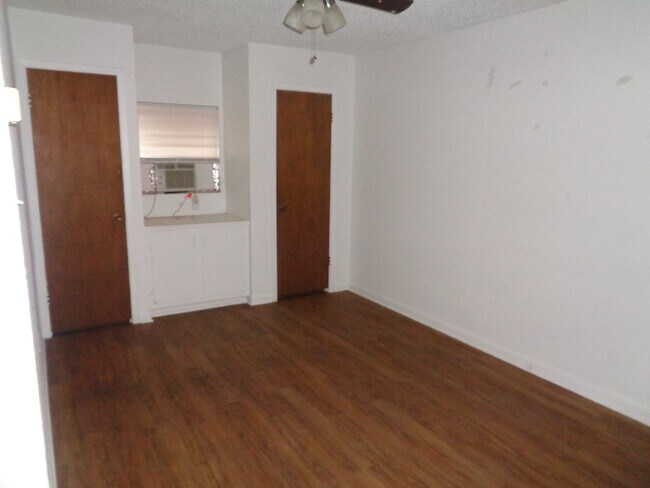 Photo - Studio Apartment Near ACU