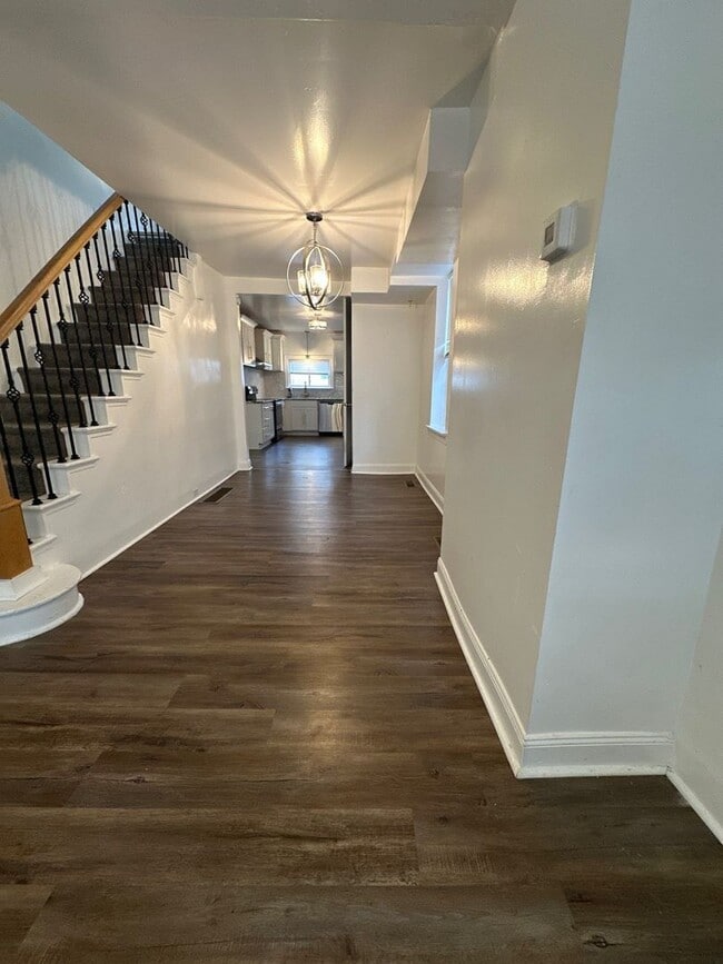 Photo - Charming 3 bedroom on Hamilton St