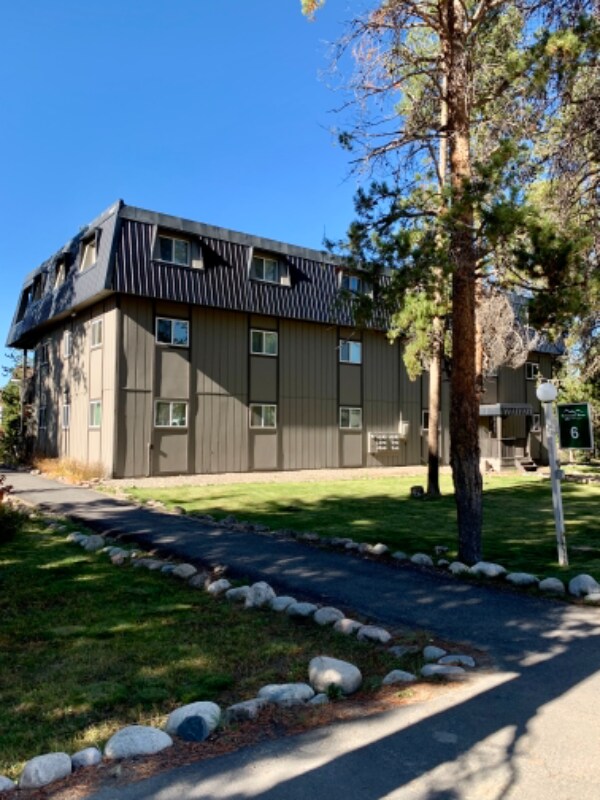 Photo - 471 High Country Dr