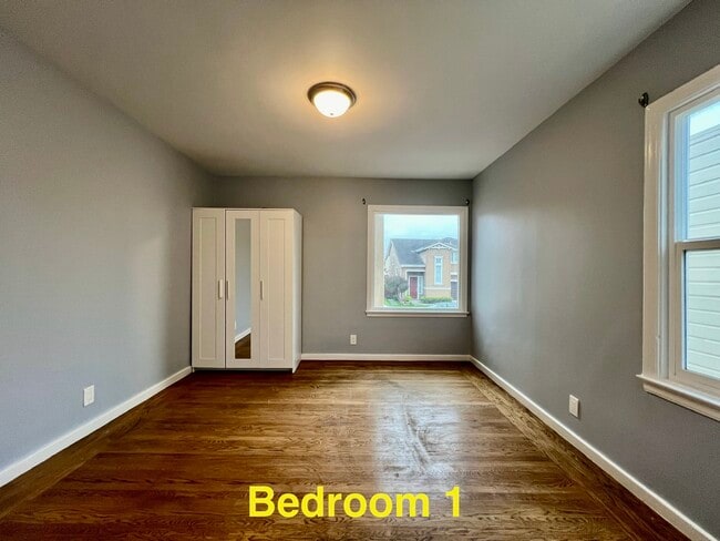 Photo - 660 Railroad Ave Unit 660