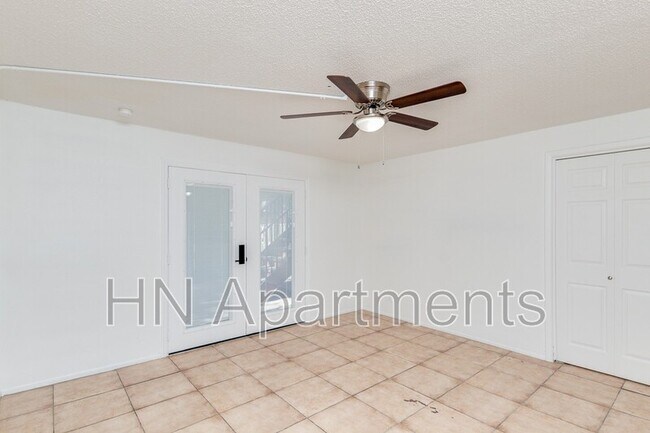 Photo - 3319 N 32nd St