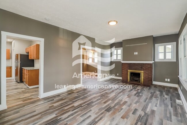 Photo - 2720 Newport Ave