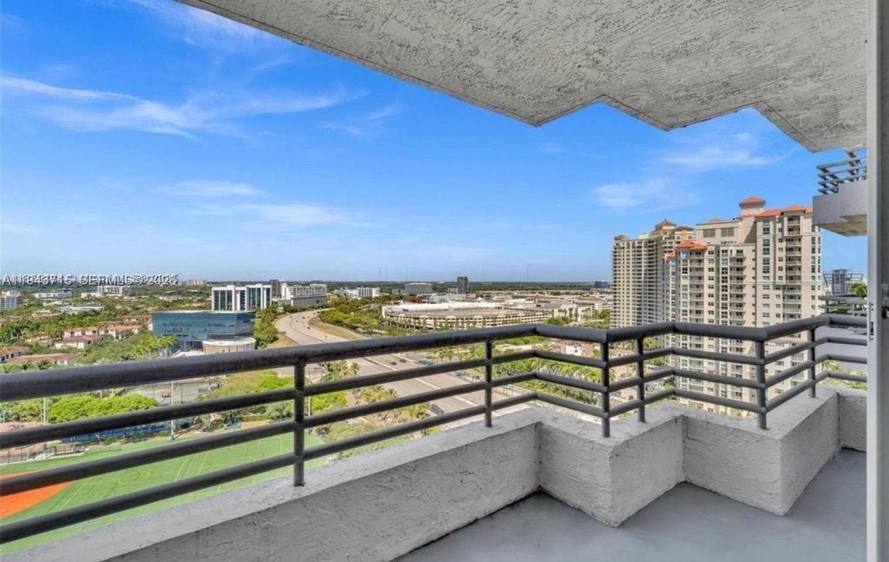 Photo - 3300 NE 191st St Unit LP04