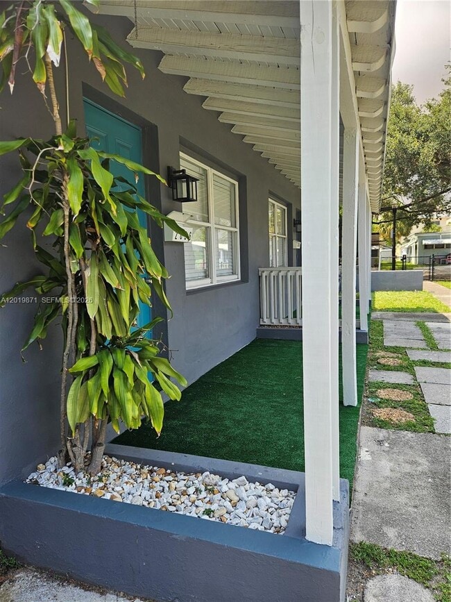 Photo - 2030 Taylor St Unit 2030