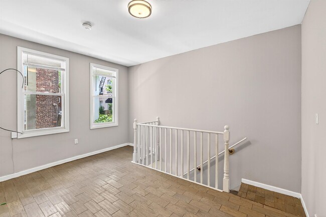 Photo - 83 Williams Ave Unit 3