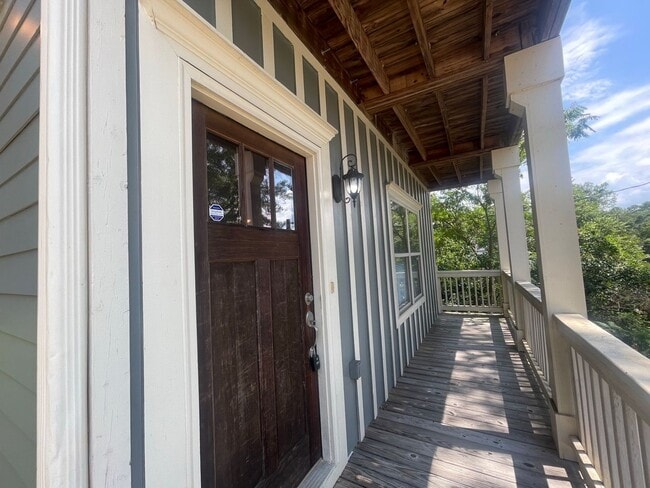 Photo - PRE-LEASING FOR AUGUST 2026!