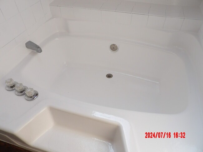 Photo - 1561 Treetop Trail Unidad A