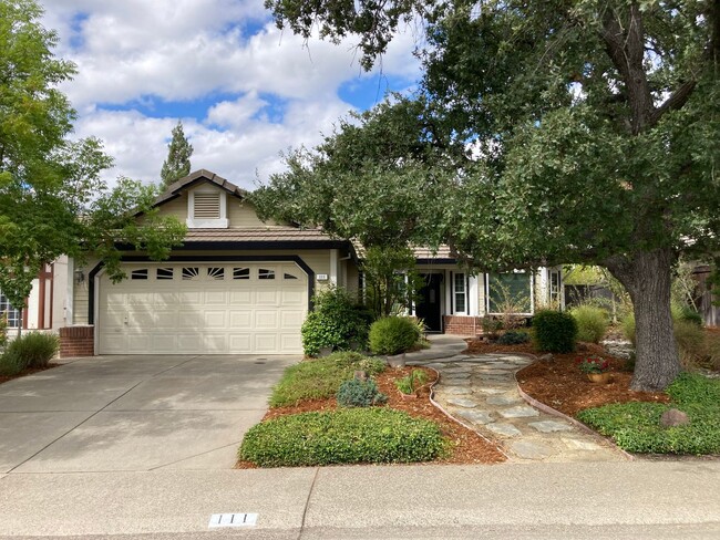 Natomas Station 3/2 ranch style home - Natomas Station 3/2 ranch style home