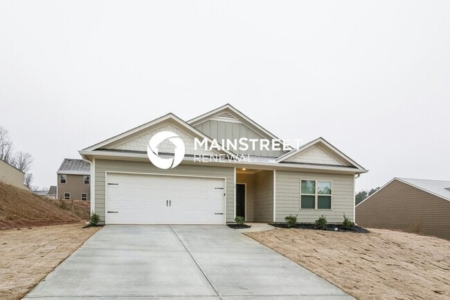 Photo - 3 Bedroom Pet-Friendly Home in Cartersville, GA with Main Street Renewal
