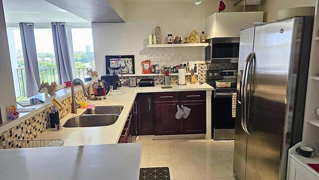 Photo - 400 Leslie Dr Unit 807