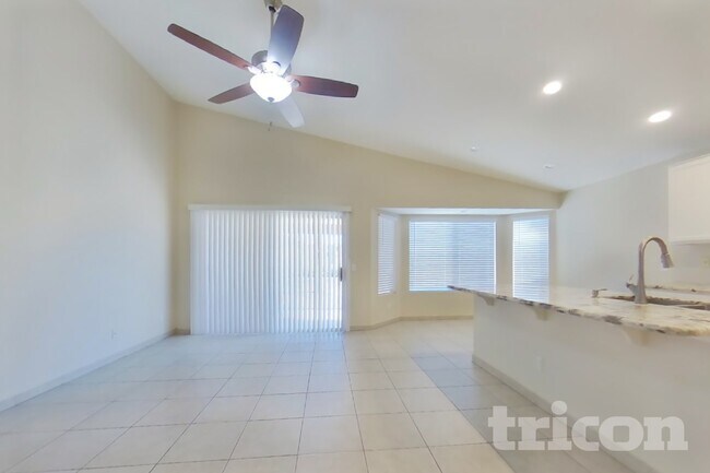 Photo - 15028 W Elko Dr