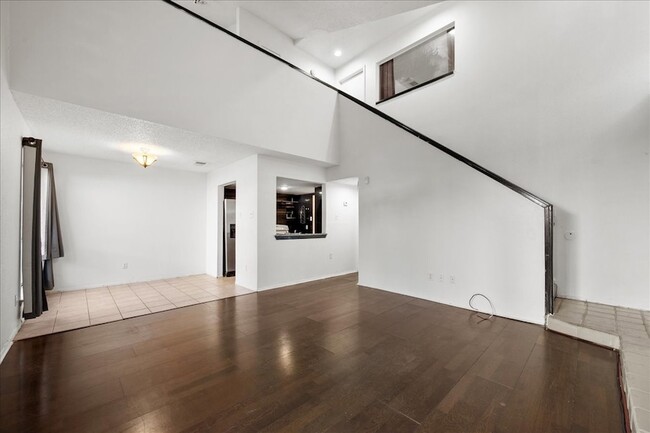 Photo - 9572 Windswept Ln Unit 9572