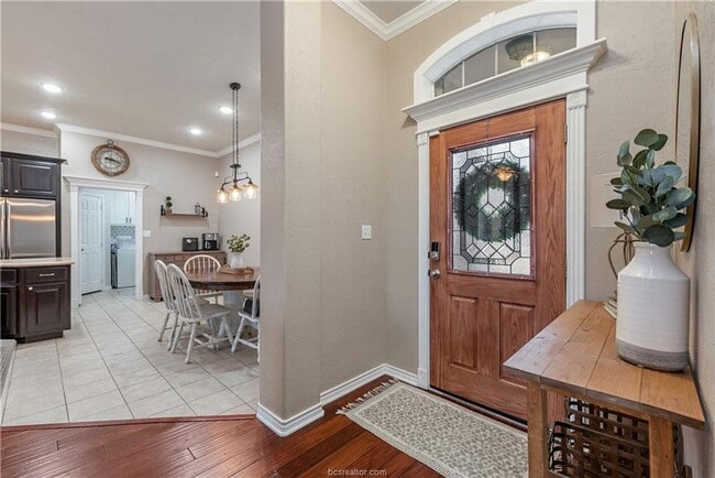 Photo - Beautiful 3 Bed, 2 Bath in Castlegate