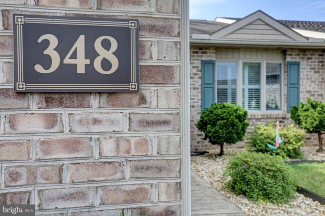 Photo - 348 Phoenix Dr