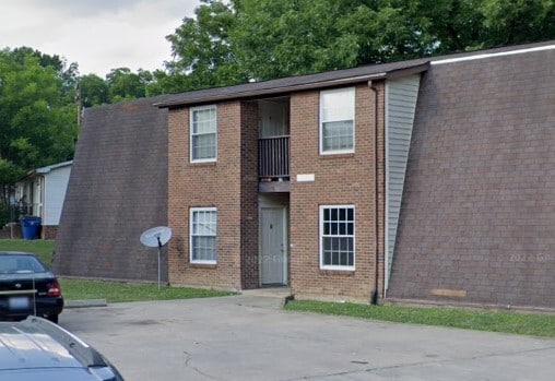Building Photo - 206 Robin Ln Unit D