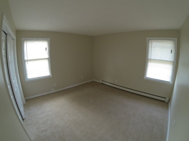 440 Mathews Rd