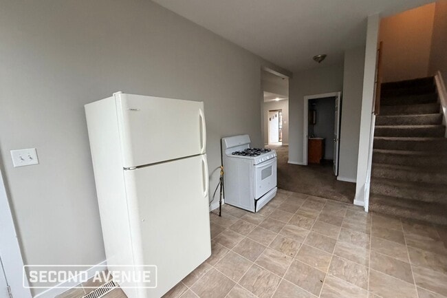 3560 Eden Ave
