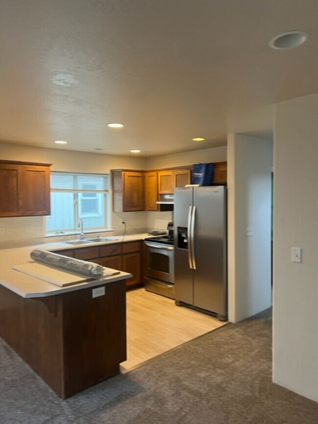 1297 Clearsprings Dr