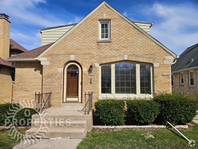Building Photo - 2948 S 46th St Unit 2948 Rental