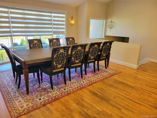 Photo - 650 Prescott Pl