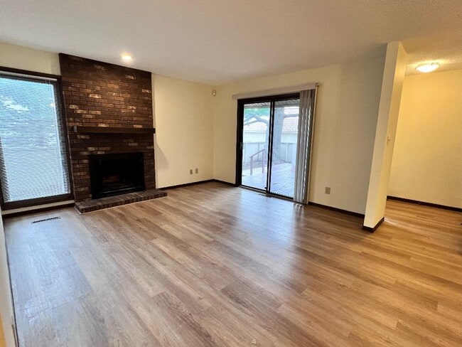 Photo - 2309A Melrose Dr