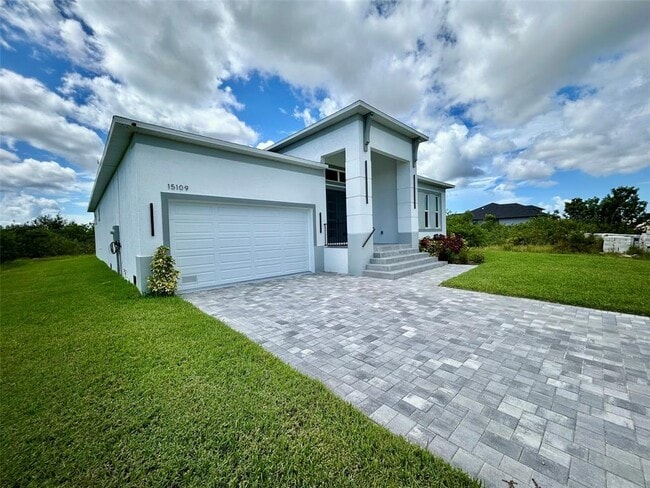 15109 Aquarius Cir