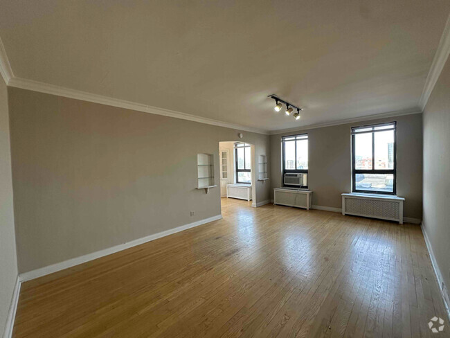 Building Photo - 1720 E Capitol Dr Unit 318 Rental