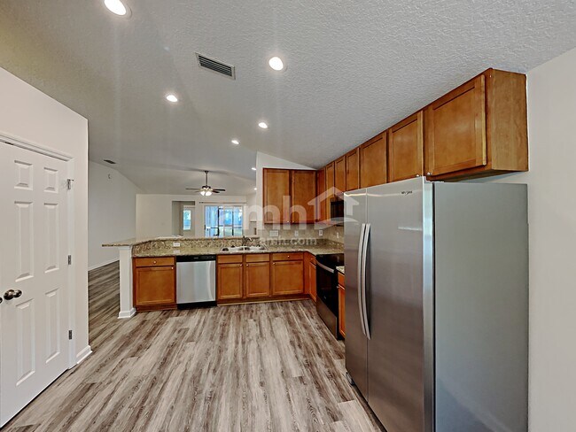 Photo - 161 E Blackjack Branch Way