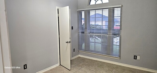 Photo - 6701 Riding Wind Dr