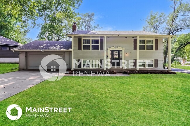 Building Photo - 7200 Willow Ave