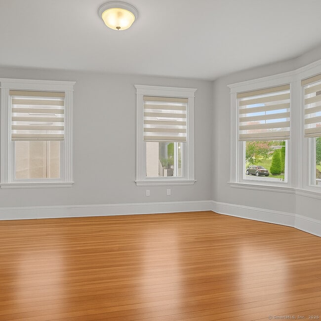 Photo - 29 Redfield Rd