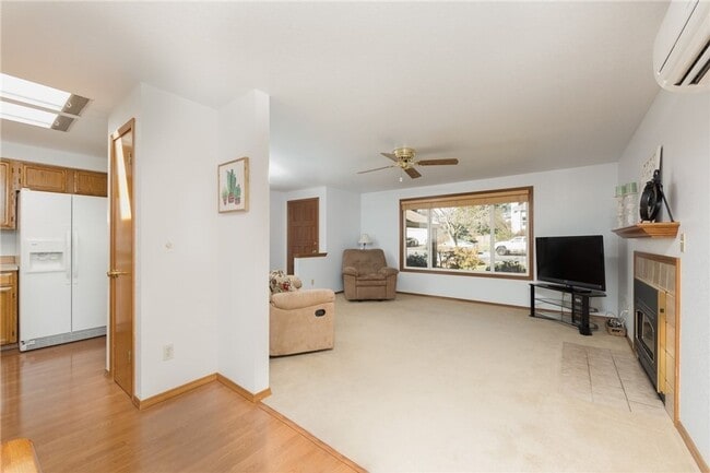 Photo - Charming 3BD/2BTH Rambler Home for Lease! Pet Friendly!