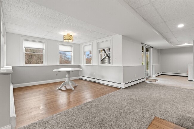 Photo - 10 Deer Hill Farm Rd Unidad A