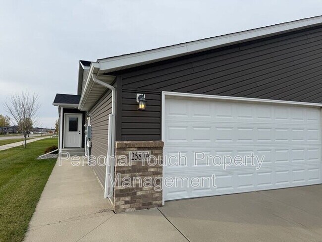 Building Photo - 2580 5th St W Unit A