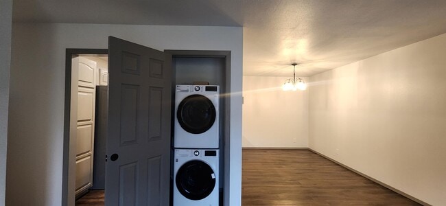 Photo - 3945 Fairway Hills Dr