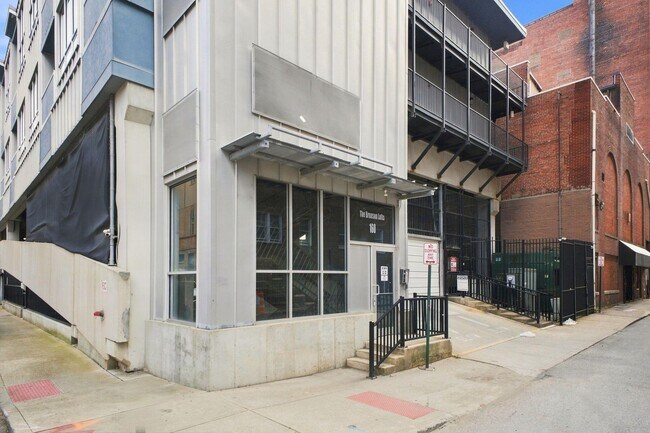 Photo - 160 N Wall St Unit L303