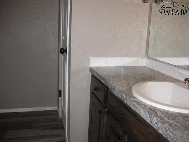 Photo - 11 Lackland Cir