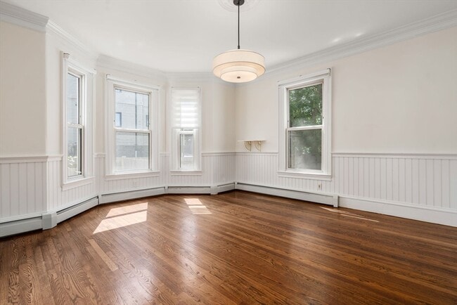Photo - 60 Parsons St