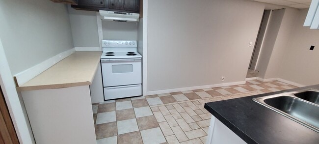 Photo - 2403 Calihan Ave NE Unidad B