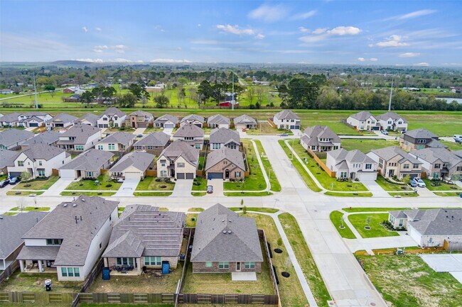 Photo - 13724 Sabine Lk Dr