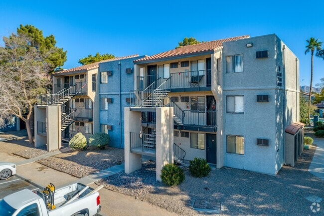 Photo - Ridge on Charleston