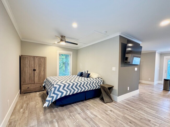 Photo - Fully Furnished/All Inclusive Lake Gaston ...
