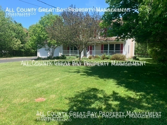 Photo - 115 Hedges Ave