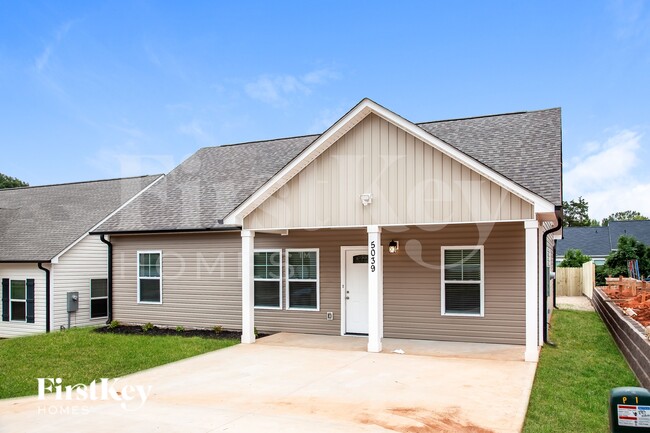 Photo - 5039 Tuckaseegee Rd