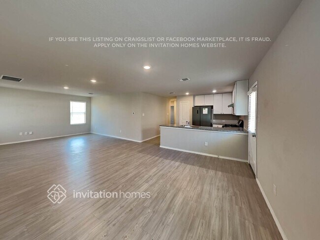 Photo - 7335 Avila Vis