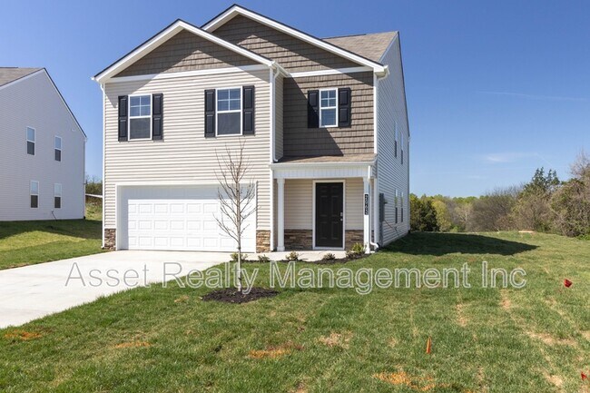 Photo - 2063 Southwood Cir